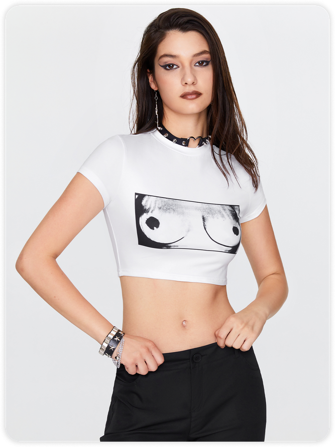 Edgy White Body Print Slim Top T-Shirt